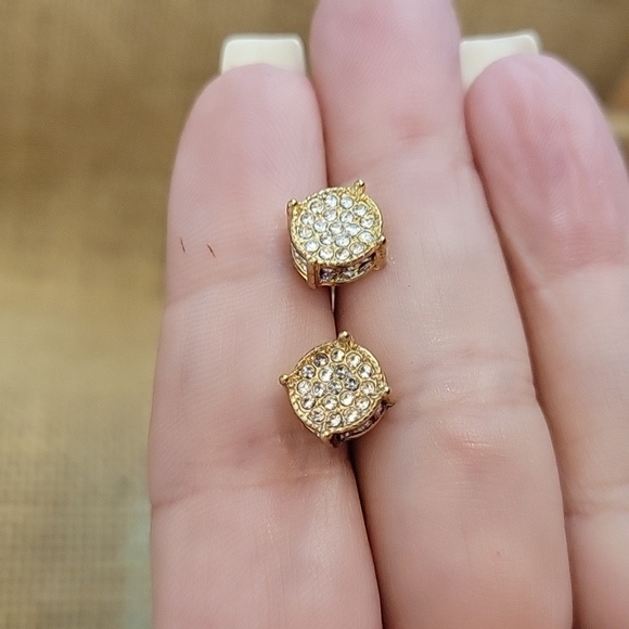 Hip Hop CZ Stud Earrings, unisex - Picture 5 of 8